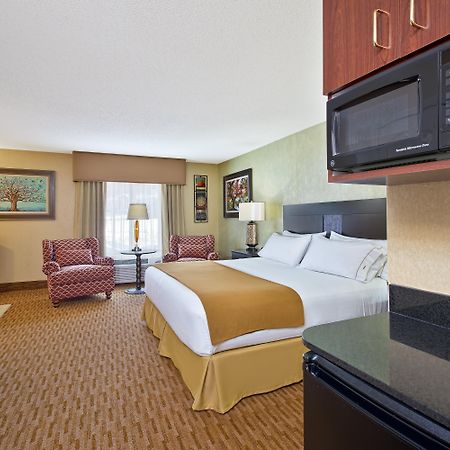 Holiday Inn Express & Suites - Sharon-Hermitage By Ihg West Middlesex Eksteriør billede