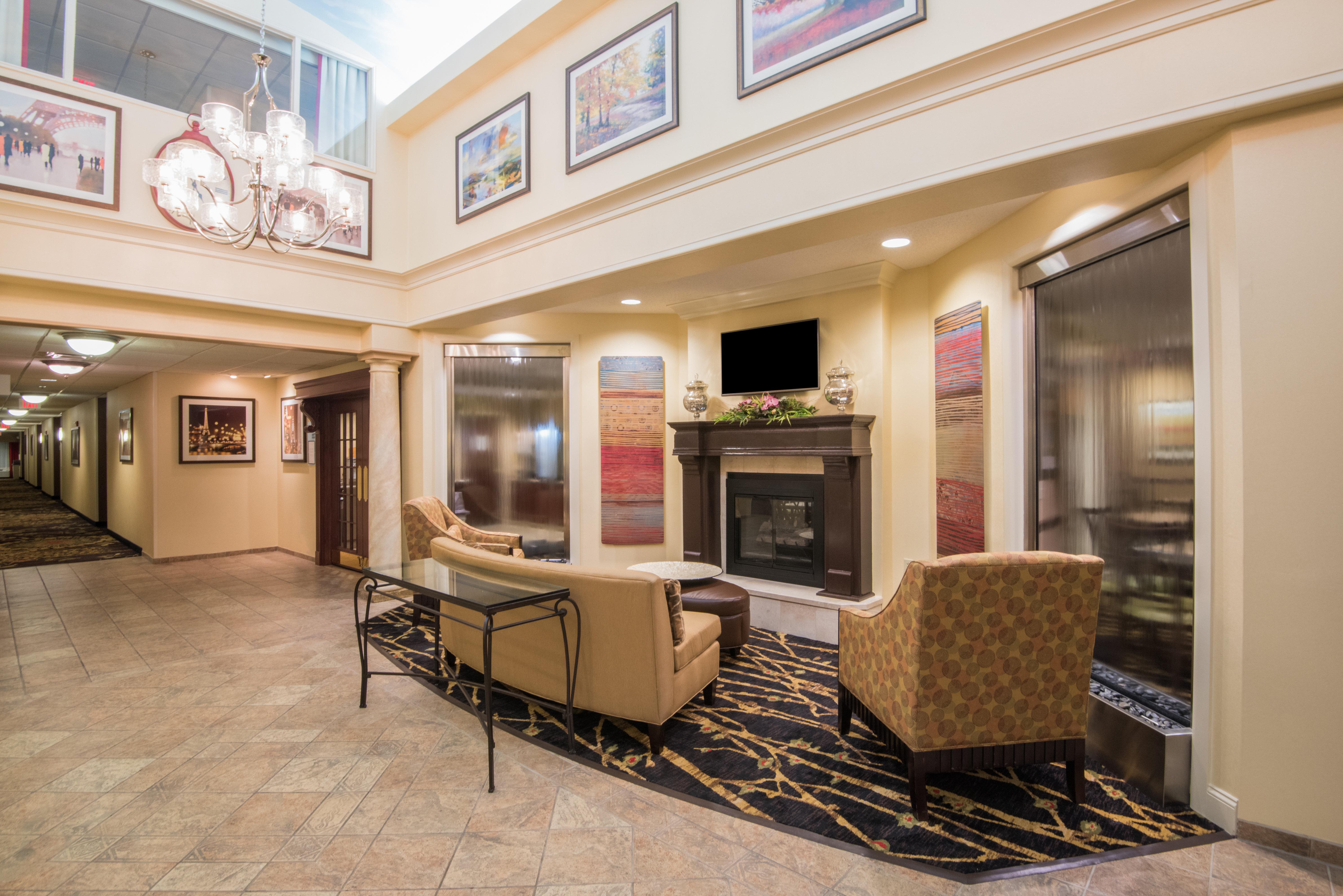 Holiday Inn Express & Suites - Sharon-Hermitage By Ihg West Middlesex Eksteriør billede