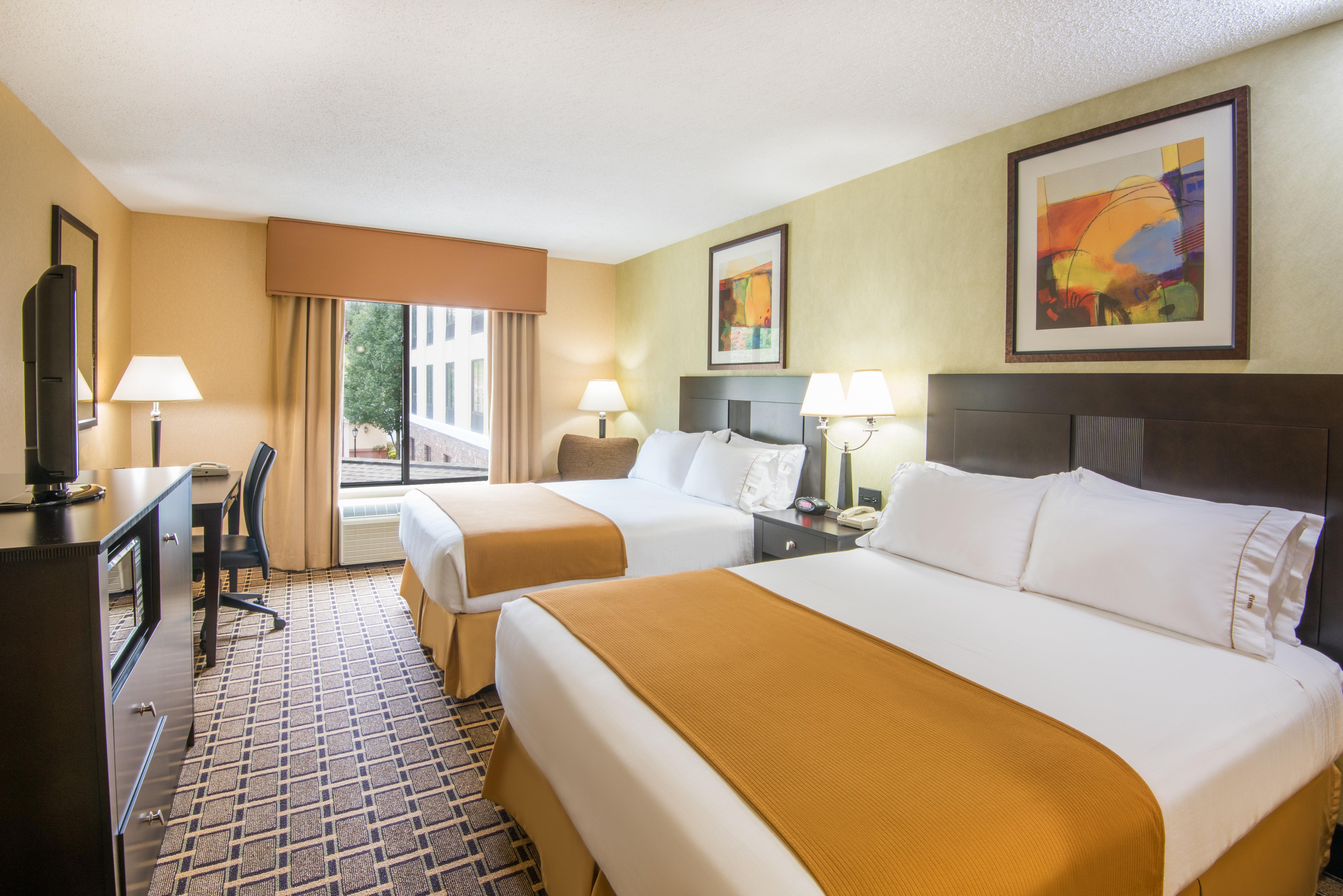 Holiday Inn Express & Suites - Sharon-Hermitage By Ihg West Middlesex Eksteriør billede